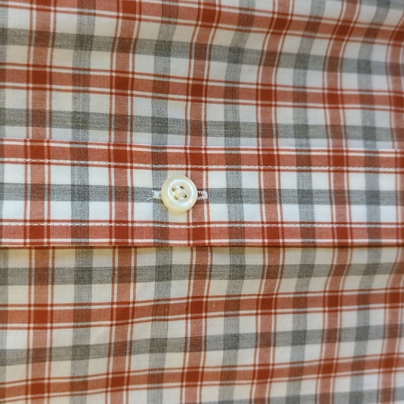 Croft & Barrow Casual Men's Button Up - Picture 3 of 3